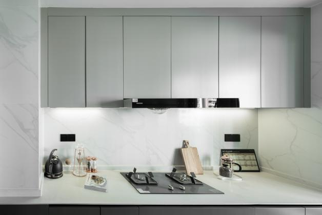 kitchen cabinet for this project's kitchen area 2