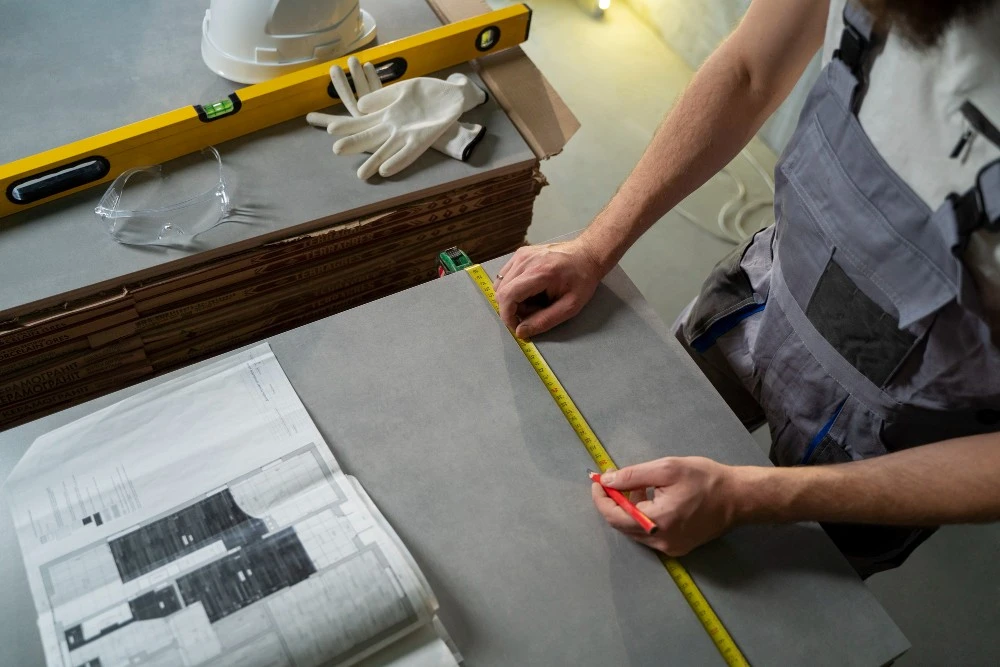партнер по кухонным шкафам Home Renovation Team