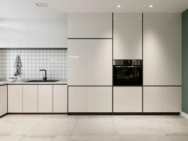 kitchen cabinets makers