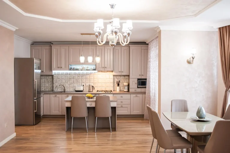white kitchen with glass tile