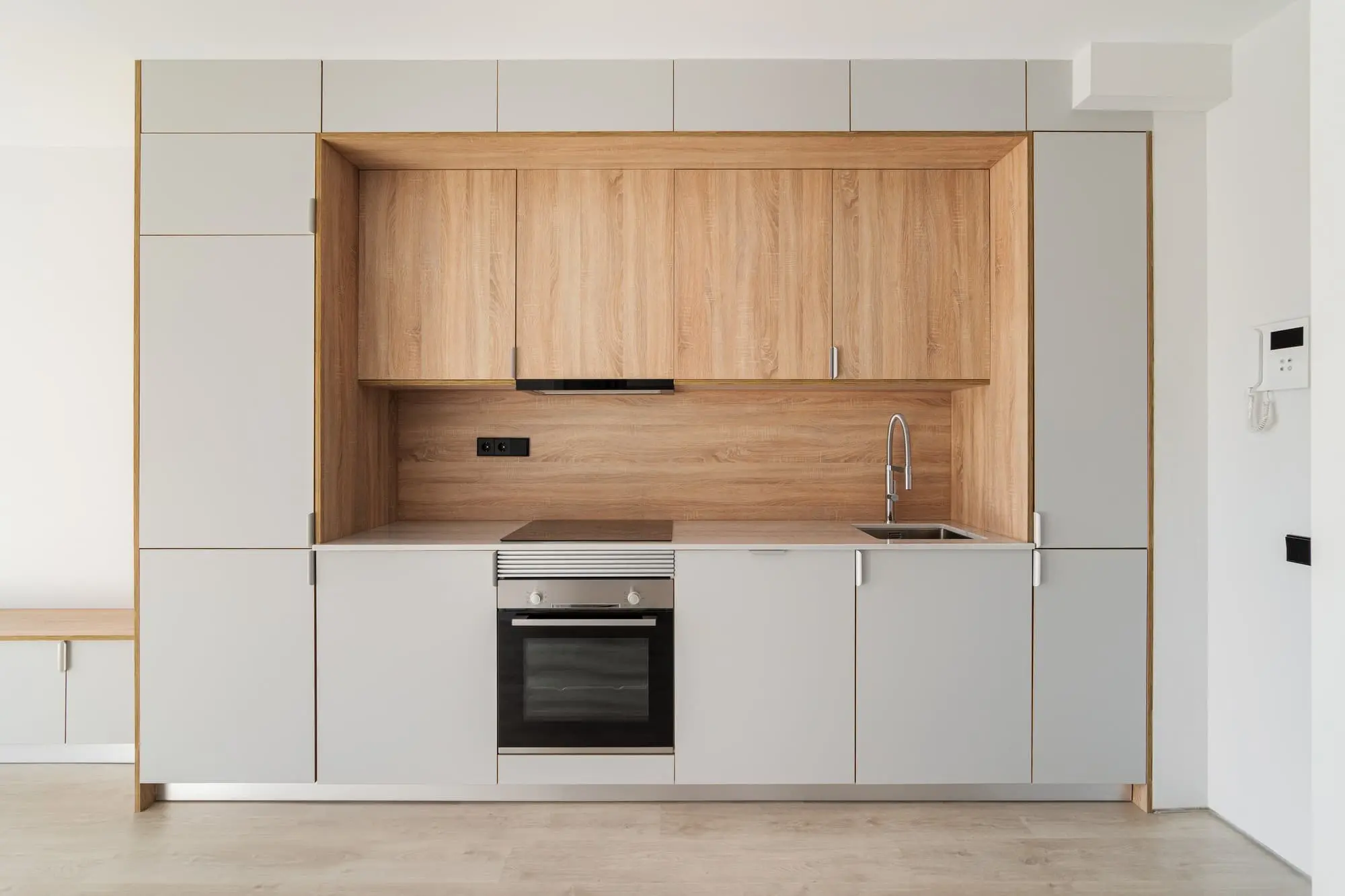 White Oaks Cabinetry