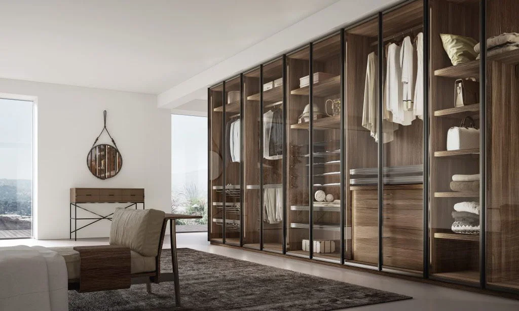 Cosy International walk in closet Cosy International walk in closet