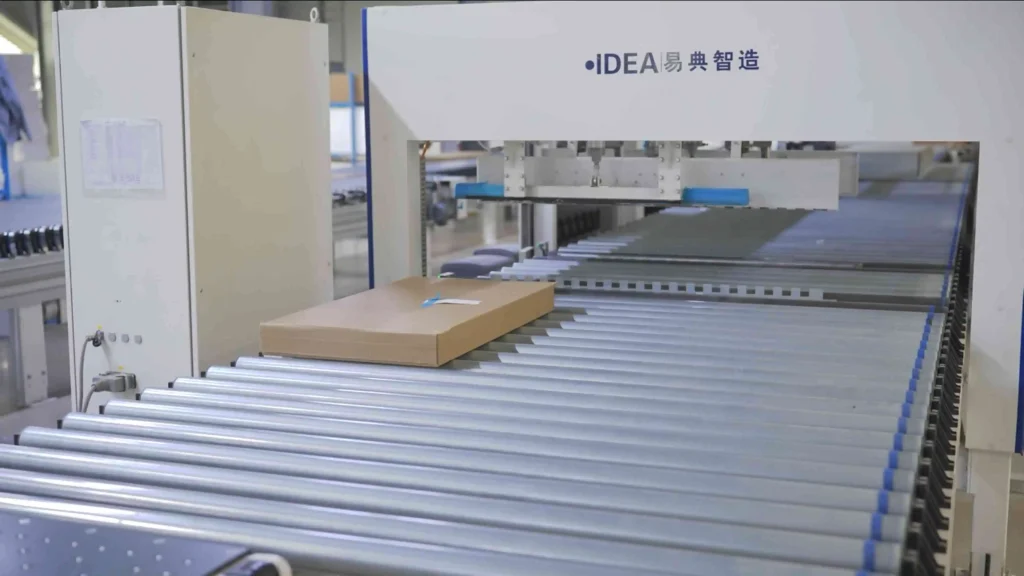 glass walk in closet manufacturing process Packing