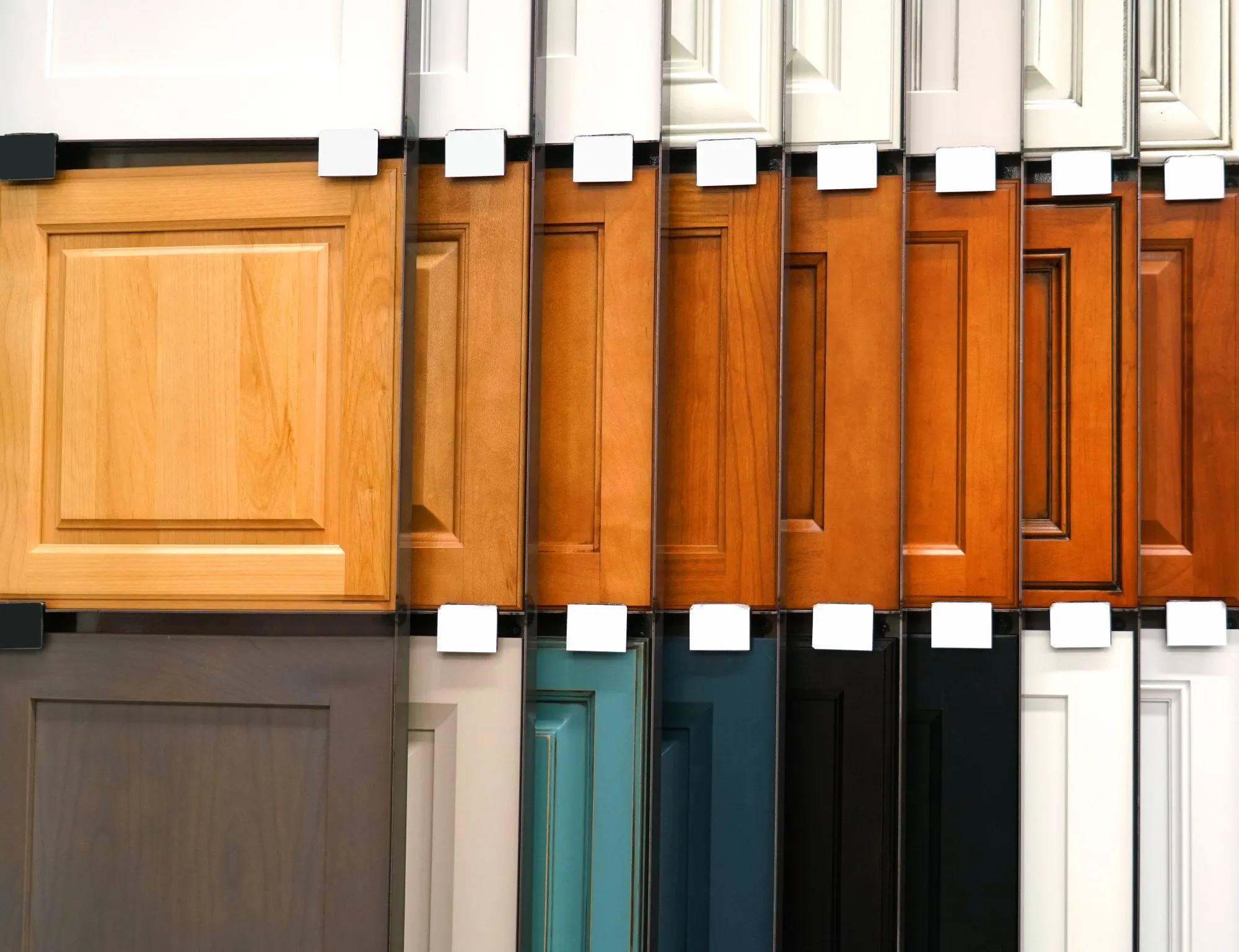 Various kitchen cabinet finishes in different colors and materials Various kitchen cabinet finishes in different colors and materials