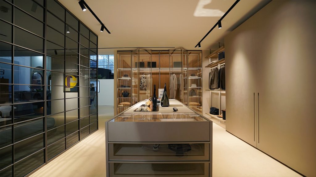 Walk-in closet