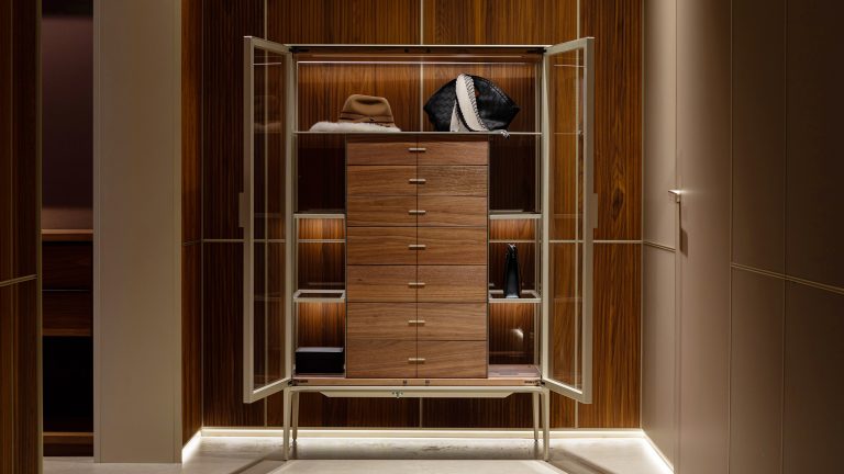 Glass cabinet Cedro