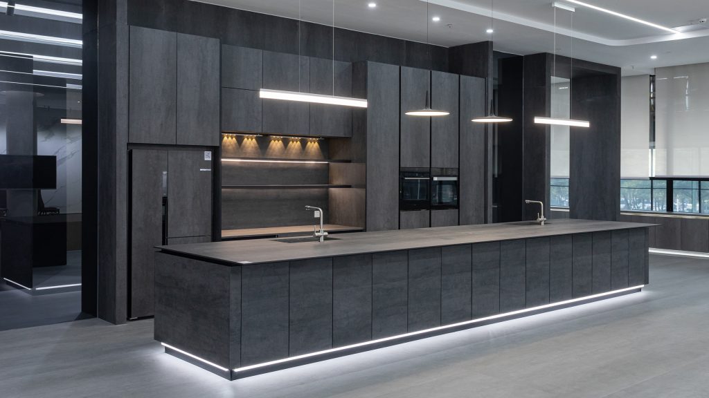 Porcelain slab kitchen cabinet
