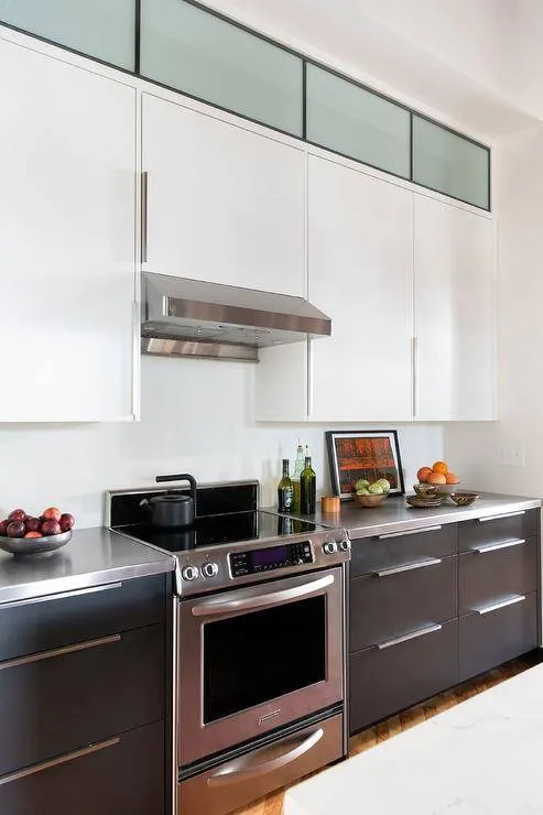 White and black cabinets with marble backsplash and gold handles Modern Black and White Cabinets Textured Materials