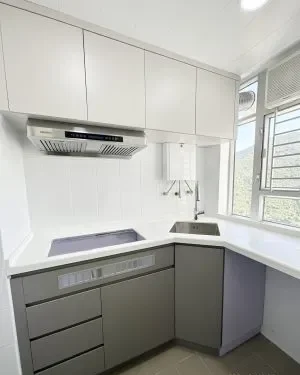 Gray pairs beautifully with brass or black fixtures Popular Gray Combinations Of Gray Kitchen Cabinets