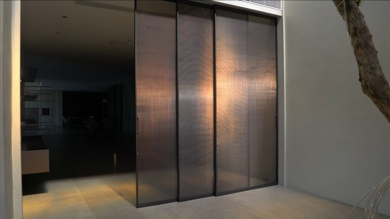 Sliding door system