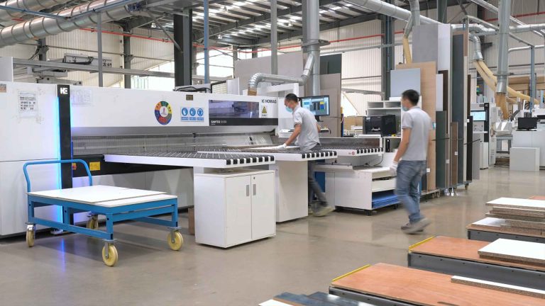 kitchen cabinet production line