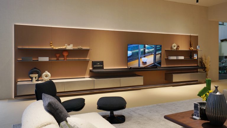 Tv cabinet