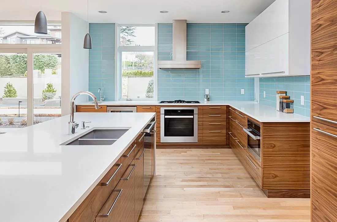 Minimalist kitchen idea Decluttering and Organization