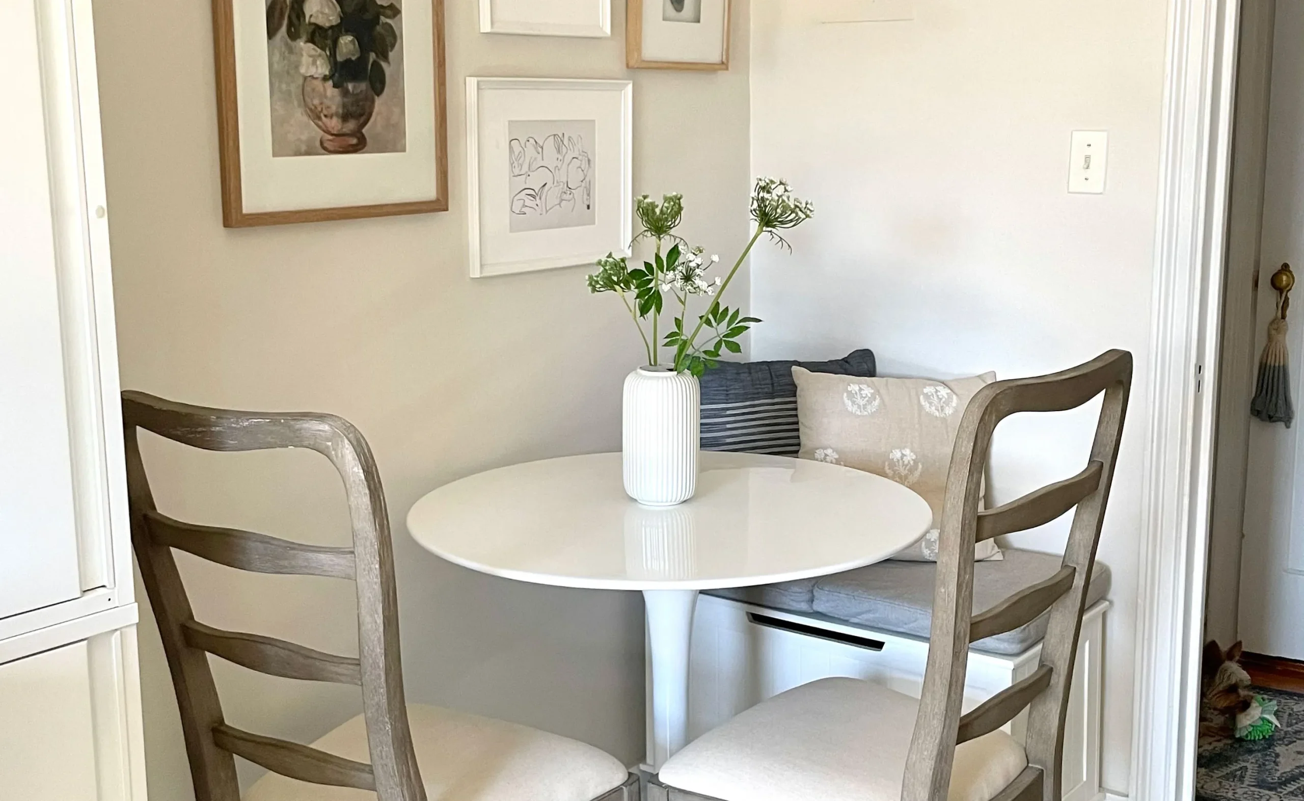 Corner Dining Table for small spaces in daily life Corner Dining Table for small spaces in daily life