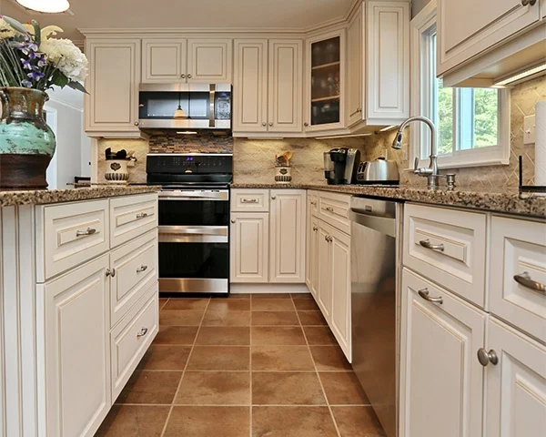 Raised Panel cabinet door in classic cream kitchen design Raised Panel cabinet door in classic cream kitchen design