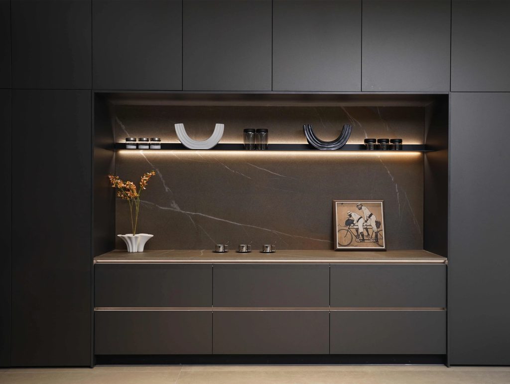 modern Nova Tech Custom Kitchen Cabinet