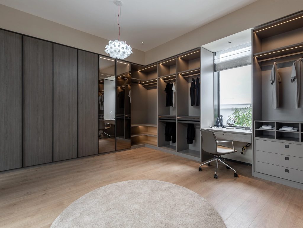 Mattone open wardrobe