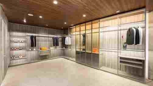 custom walk in closet